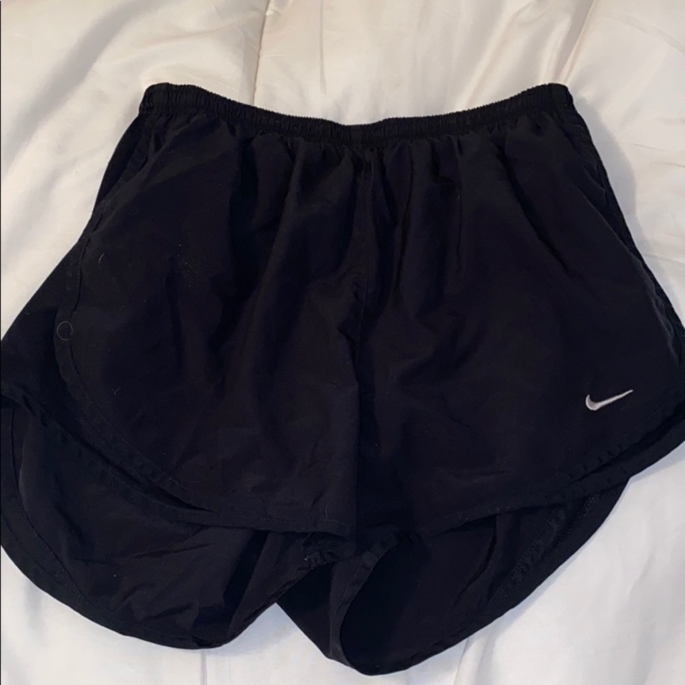 black nike shorts